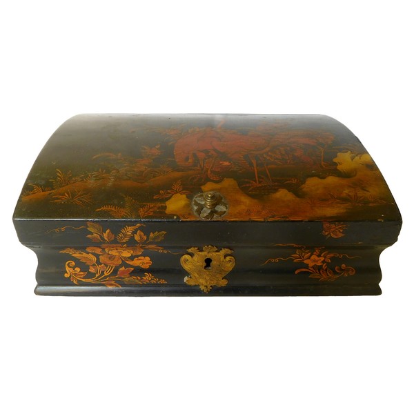 Louis XV wig box - Chinese style lacquered decoration - 18th century