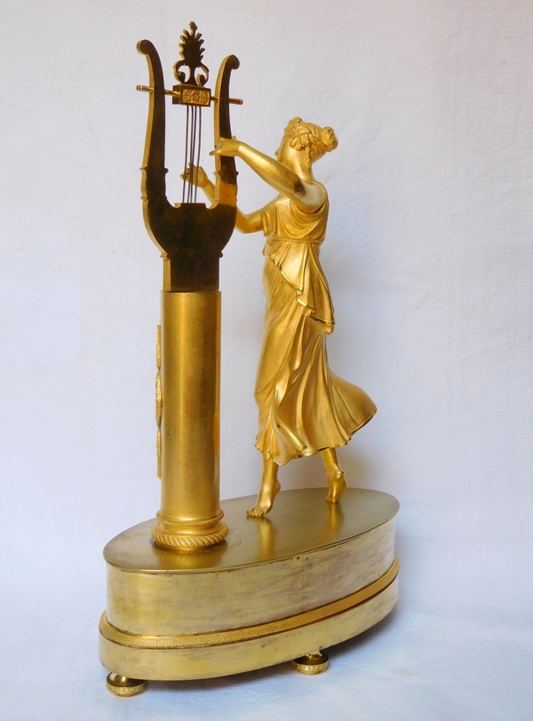 Empire decorative ormolu sculpture : muse playing music for Jupiter