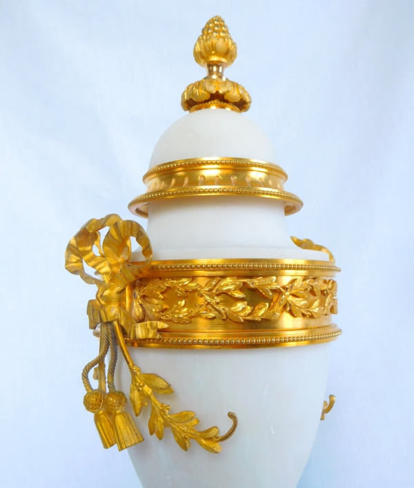 Louis XVI style ormolu and marble vase, second half of 19th century production