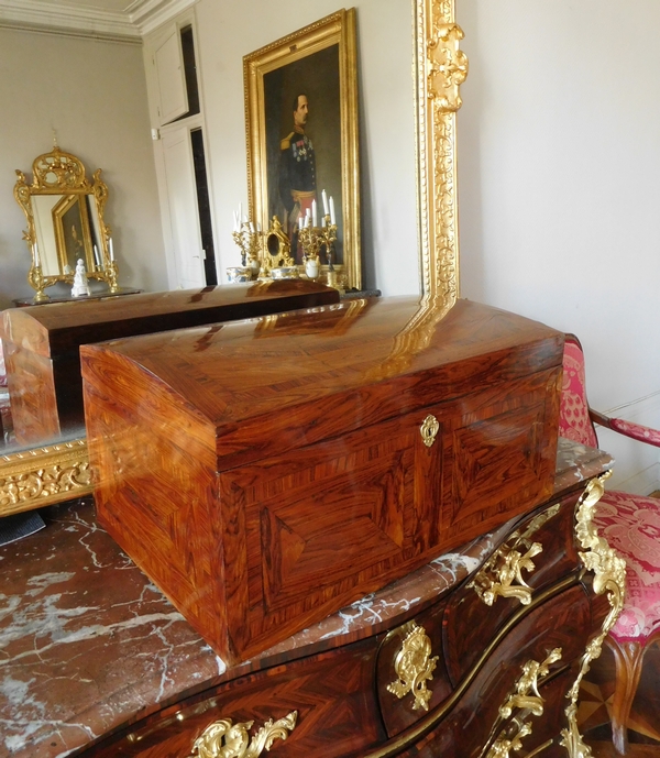 Large / box- Louis XV - 18th century 60x40cm