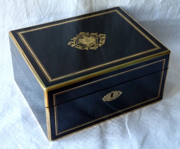 Grand coffret / cassette à bijoux d'époque Napoléon III en bois noirci à couronne de Comte