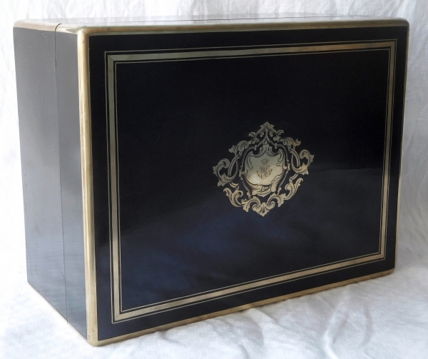 Large blackened wood jewelery box, crown of Count mid 19th century, Napoleon III production