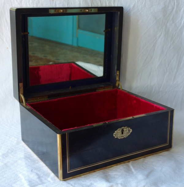 Grand coffret / cassette à bijoux d'époque Napoléon III en bois noirci à couronne de Comte