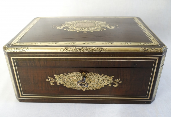 Large amaranth marquetry jewelry box, Napoleon III period circa 1850