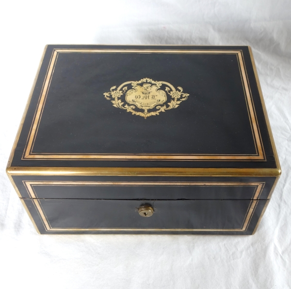 Grand coffret / cassette à bijoux en ébène - couronne de Comte - époque XIXe siècle vers 1850