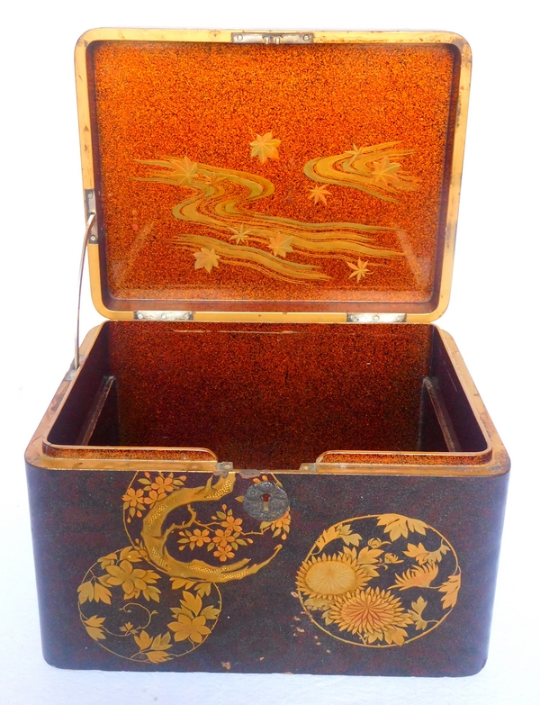 Japanesse lacquered jewelry box - Meiji period - 19th Century