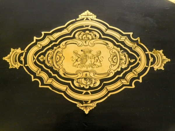 Sormani : coffret nécessaire de voyage aux armoiries du Comte de Fenoyl, vers 1856 - 28 pièces