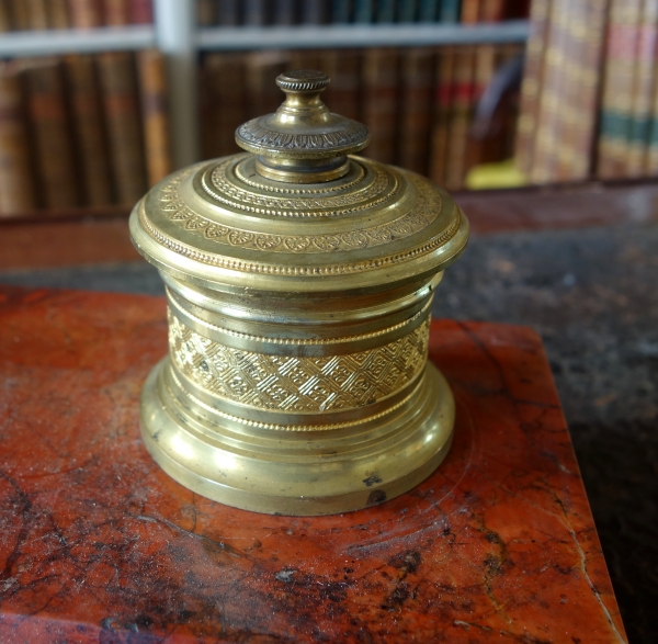 Empire style ormolu and red marble inkwell, Napoleon III production, 19th century