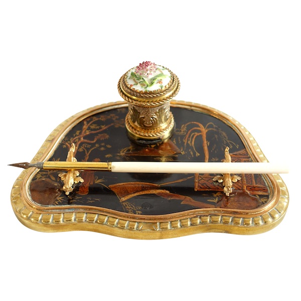 Louis XV style lacquer, bronze and porcelain inkwell, 19th century