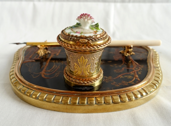 Louis XV style lacquer, bronze and porcelain inkwell, 19th century