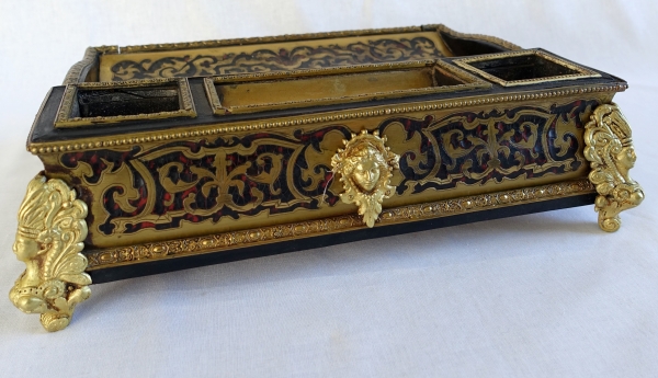 Grand encrier Napoléon III de style Louis XIV, nécessaire de bureau en marqueterie Boulle