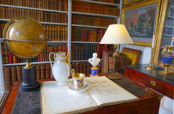 19th century globe on a blackened wood base circa 1850