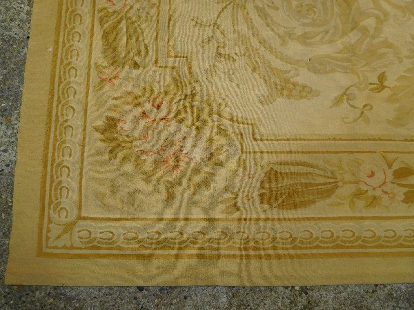 Large antique Aubusson carpet, France circa 1880 - 420cm x 290cm