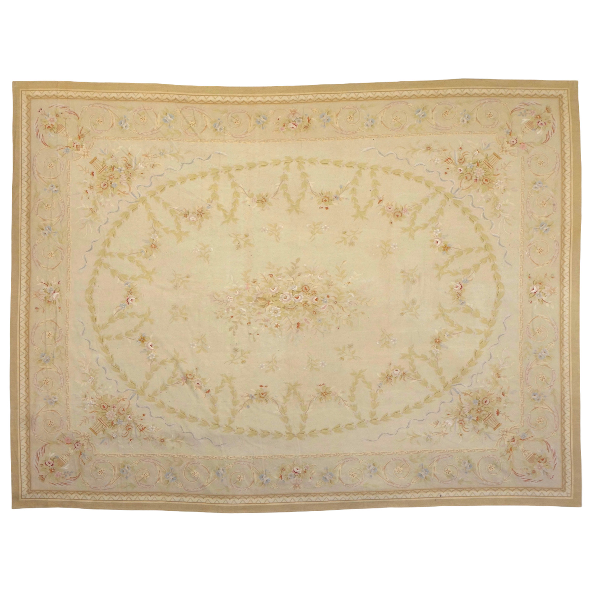 Grand tapis d'Aubusson de style Louis XVI, époque Napoléon III - 512cm x 396cm