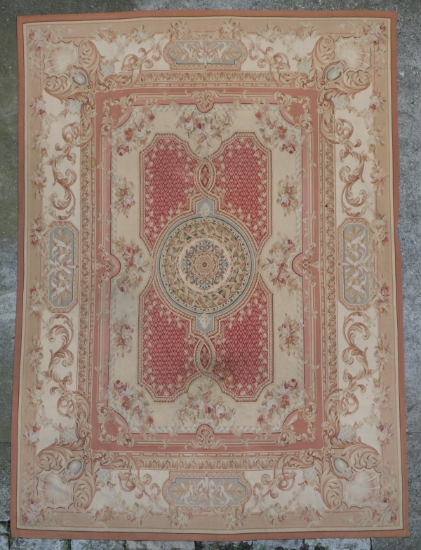 Grand tapis d'Aubusson de style néoclassique - 371cm x 264cm