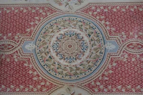 Grand tapis d'Aubusson de style néoclassique - 371cm x 264cm