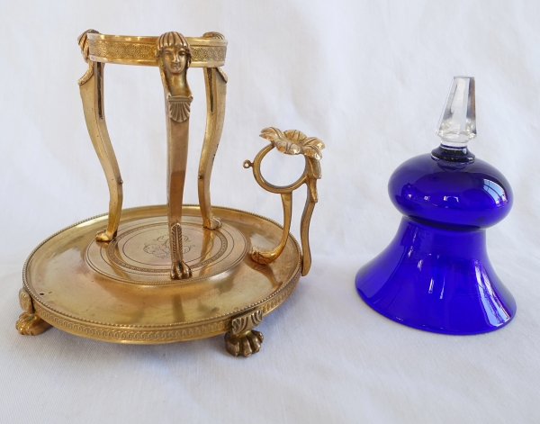 Lampe veilleuse en bronze doré et sa verrine bleue - époque Empire - Retour d'Egypte