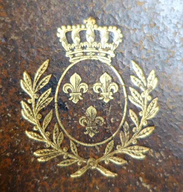 Livre à secrets / à cachette aux Armes de France - cuir doré aux petits fers, époque XVIIIe siècle