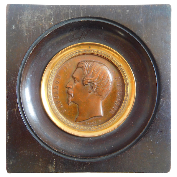 Portrait miniature de l'Empereur Napoléon III par Caqué - médaille en bronze, souvenir historique