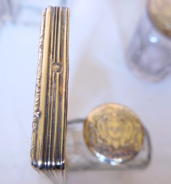 Nécessaire de voyage d'homme, plaquage de palissandre, vermeil et cristal, 26 accessoires