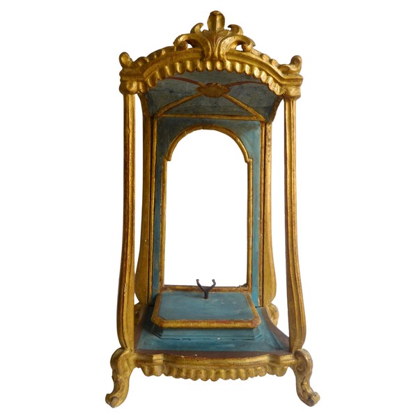 Gilt wood niche for a statue, 18th century Italian production