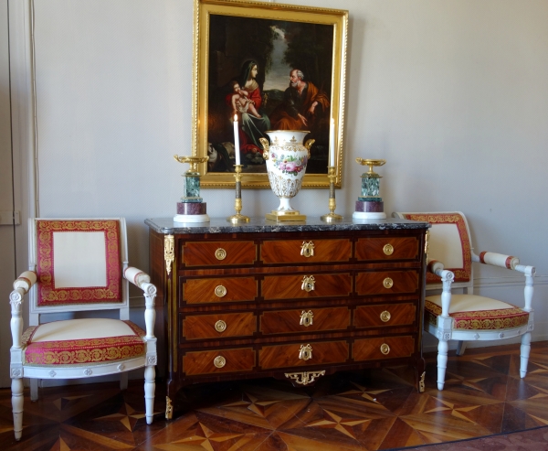 Paire of Empire ormolu and Pyrenean green marble cassolettes, early 19th century