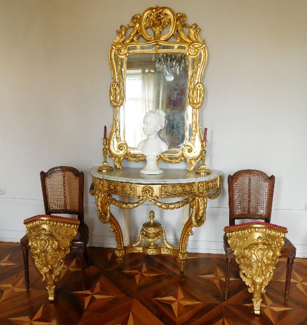 Pair of large Regence style gilt wood corner consoles - France mid 19th century