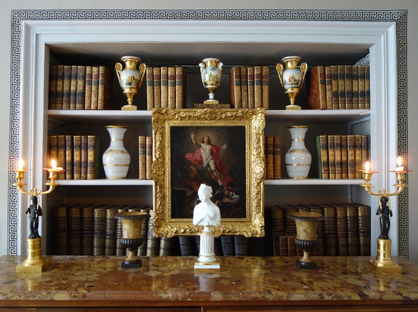 Pair of ornamental cast iron Medicis shaped vases, 19th century