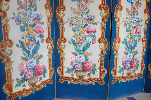Louis XV style painted canvas screen, Napoleon III production, mid 19th century