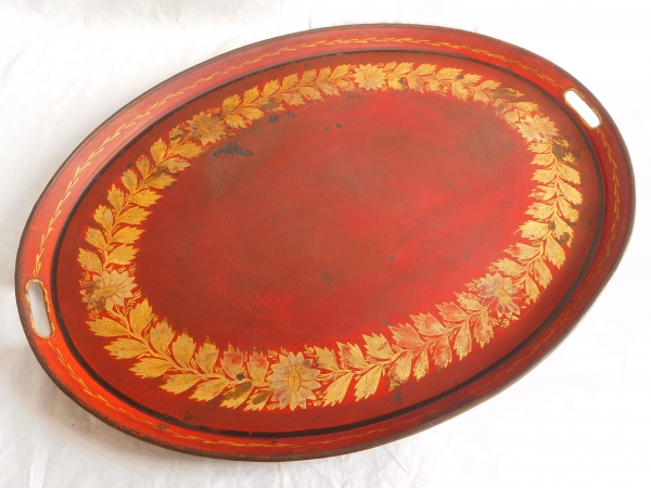 Large Empire red lacquered sheet metal serving tray enhanced with fine gold - 19th century