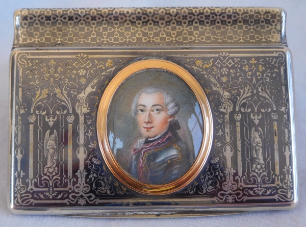 18th century miniature portrait of an aristocrat, gold frame set into a sterling silver snuffbox