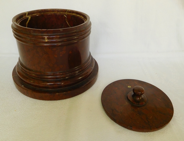 Large tobacco pot, red marble, 18th century