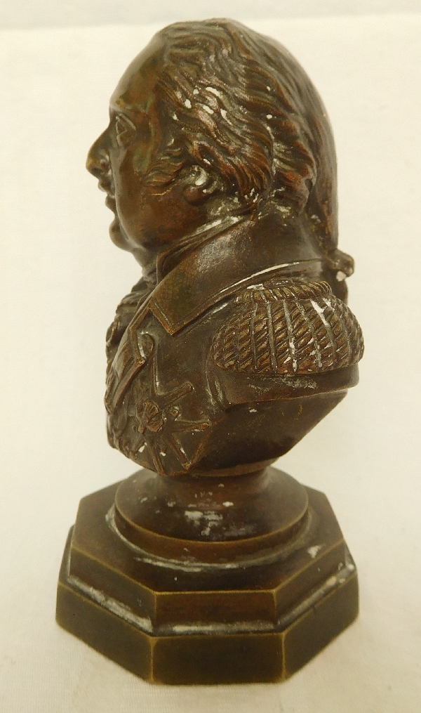 Bronze royalist paperweight - bust of Louis XVIII King of France, early 19th century circa 1820