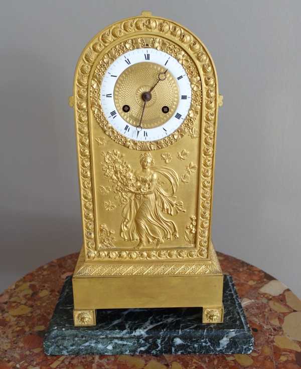 Socle de présentation néoclassique réhausseur de pendule Empire en marbre vert de mer - 23,5cm x 12cm