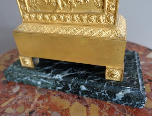 Socle de présentation néoclassique réhausseur de pendule Empire en marbre vert de mer - 23,5cm x 12cm