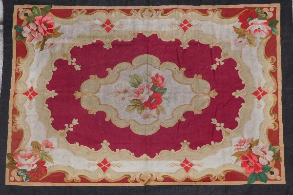 Large antique Aubusson carpet - France circa 1860 - 175cm X 250cm