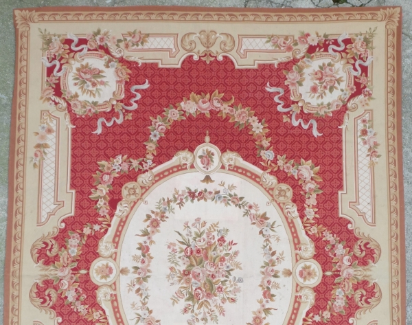 Grand tapis d'Aubusson de style Louis XVI - époque Napoléon III 415cm x 292cm