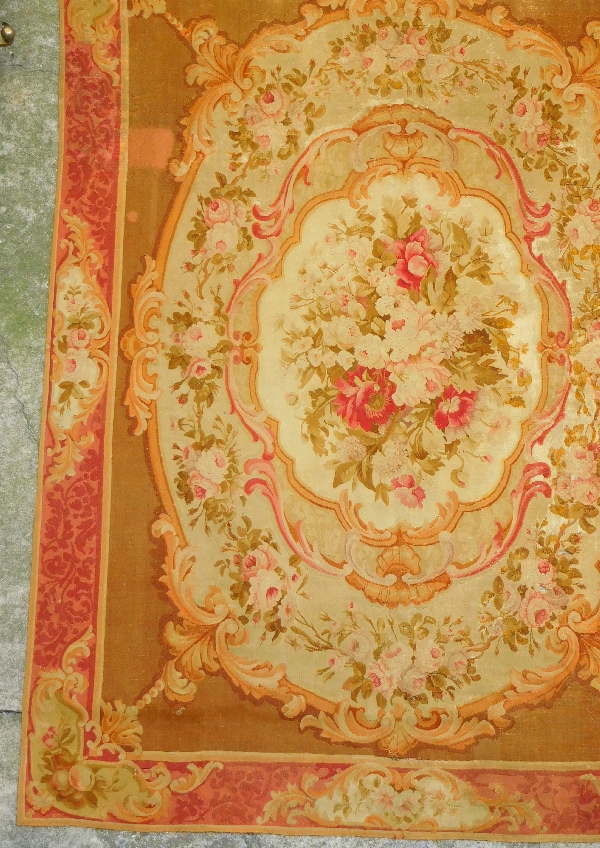 Large Louis XV style Aubusson carpet, 19th century - Napoleon III production - 340cm X 250cm