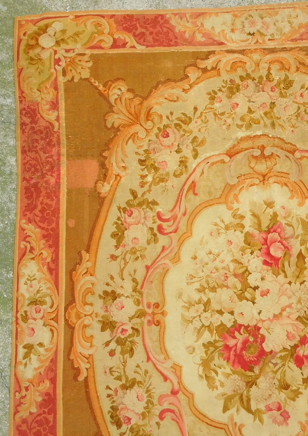 Large Louis XV style Aubusson carpet, 19th century - Napoleon III production - 340cm X 250cm