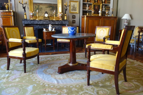 Tapis d'Aubusson de style Empire Restauration, époque XIXe - 372cm x 265cm