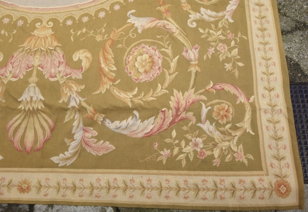 Tapis d'Aubusson de style Empire Restauration, époque XIXe - 372cm x 265cm