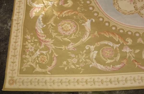 Tapis d'Aubusson de style Empire Restauration, époque XIXe - 372cm x 265cm