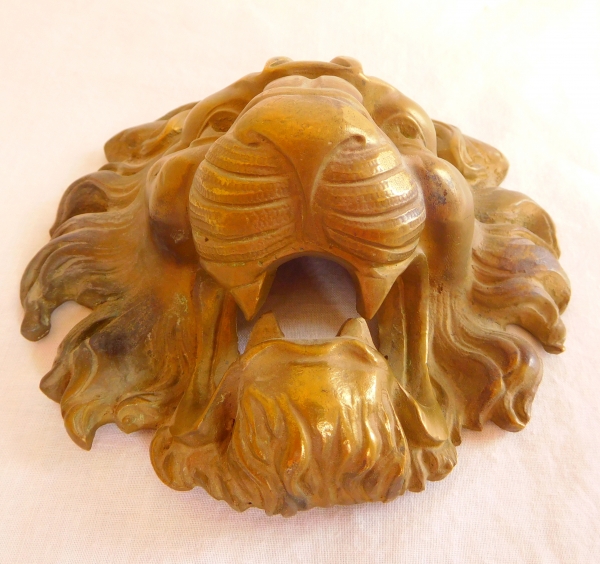 Large chiseled bronze lion head for a fountain, 19th century