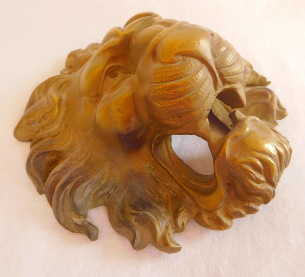 Large chiseled bronze lion head for a fountain, 19th century