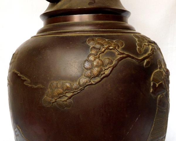 Grand vase en bronze, Japon, époque Meiji - fin XIXe siècle - 62cm