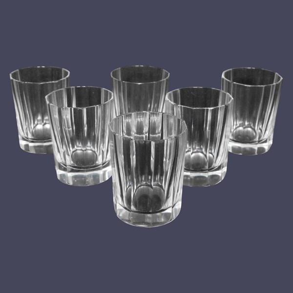 6 gobelets / verres à liqueur, cristal de Baccarat d'époque fin XIX siècle (proche modèle Malmaison)