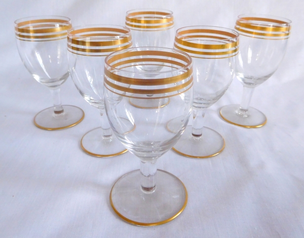 Service de 6 verres à porto en cristal de Baccarat rehaussés de filets d'or - signés