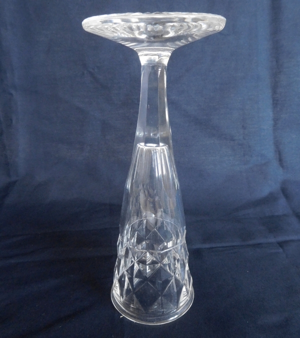 Set of 8 cut crystal champagne flutes, Le Creusot - early 19th century production