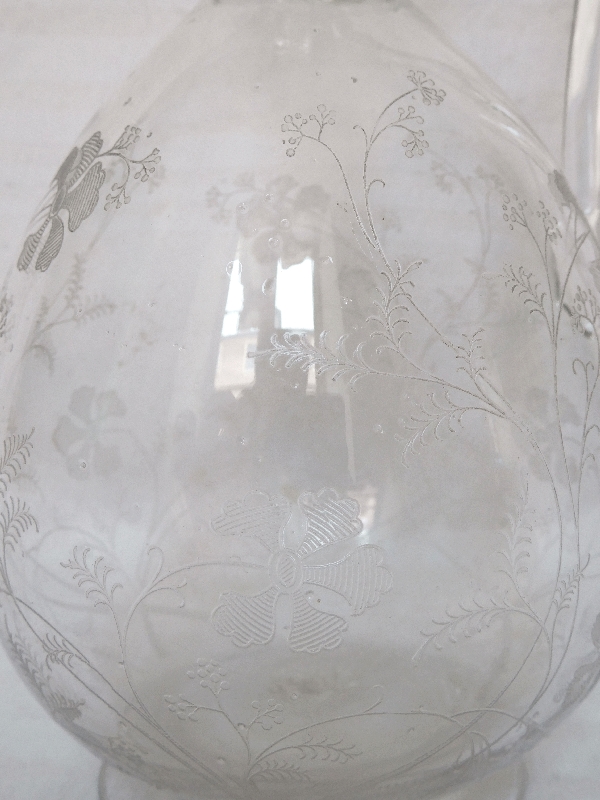 Baccarat crystal ewer / decanter