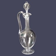 Baccarat crystal wine decanter, rare and elegant ewer shape